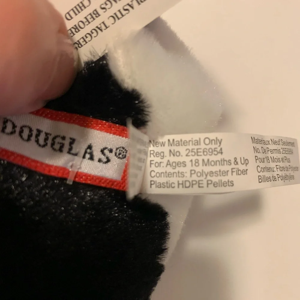 Waldo emperor penguin by Douglas plush penguin toy for 18 months plus - Picture 8 of 10